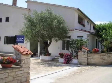 Διαμέρισμα Apartment In Rovinj I *