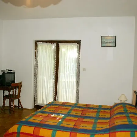 Apartment In Rovinj I *